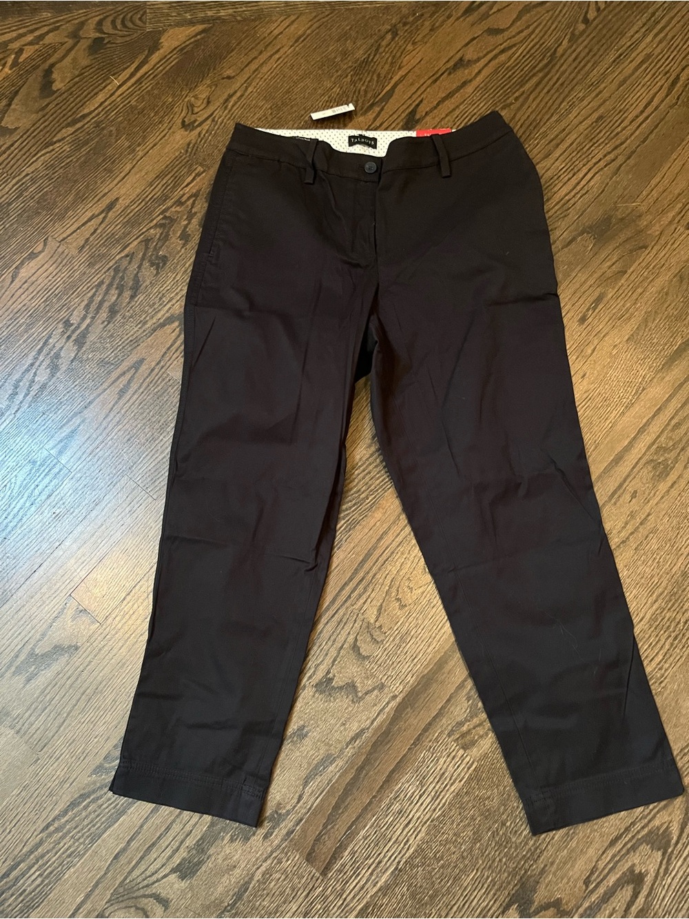 Talbots Black Perfect Crop Pant Curvy size 10 NWT 98 % cotton 2% spandex